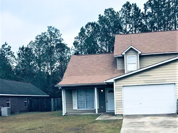 8300 Exchange St #8300/8304, Gautier, MS 39553