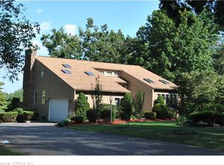 220 Long Hill Rd, South Windsor, CT 06074
