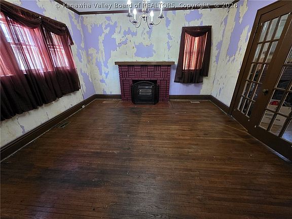 5th image of 1343 13th St
