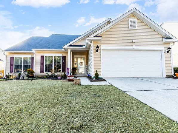 9615 N Carousel Cir, Summerville, SC 29485
