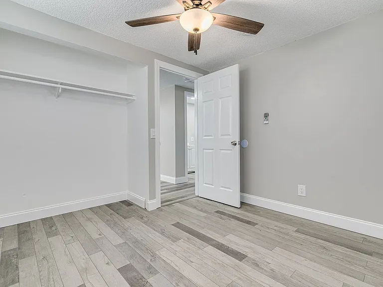 13496 W Rena Dr #1 — Photo 31