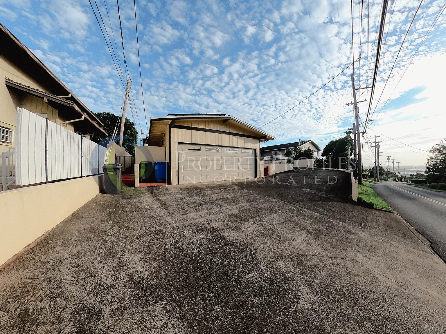 4 bed, 2792 sqft, $4,000 — Photo 2