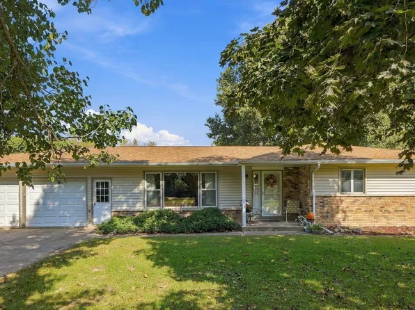 4224 120th Ave, Burlington, IA 52601