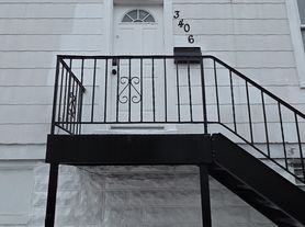 3406 Belair Rd, Baltimore, MD