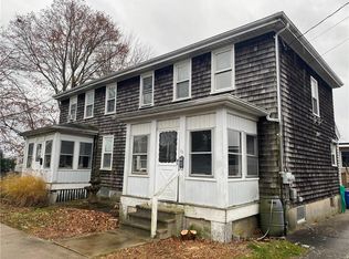 19-21 Princeton St, Newport, RI 02840