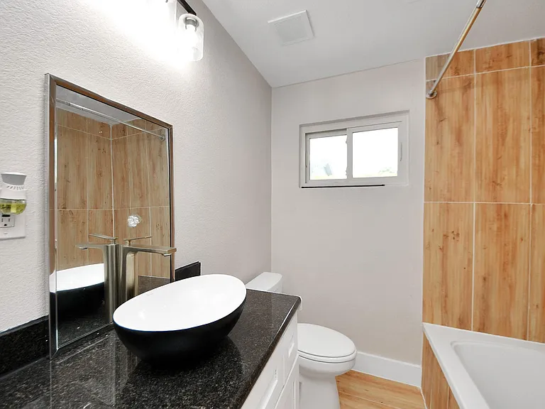 5903 Belneath St #A — Photo 24