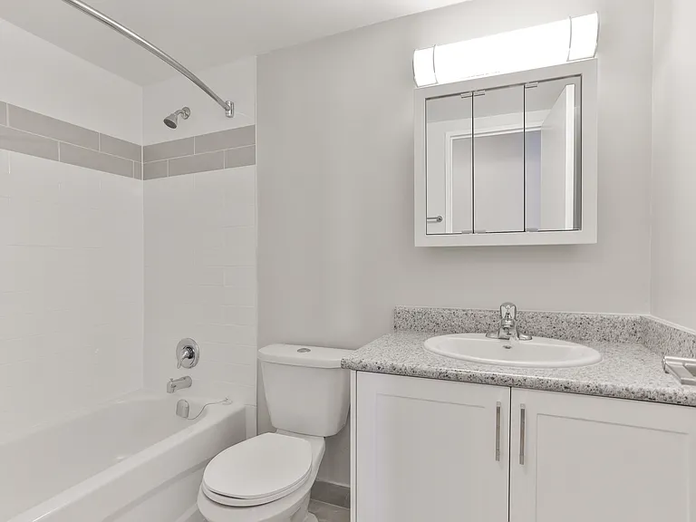 500 Duplex Ave #1606 — Photo 26