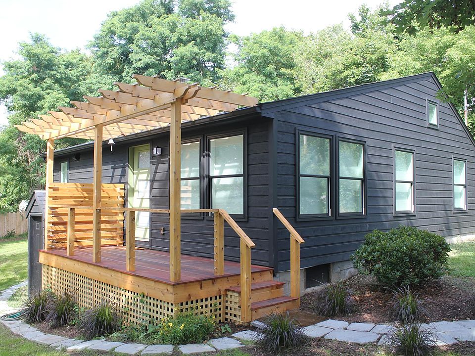 78 Frigate St, Jamestown, RI 02835 Zillow