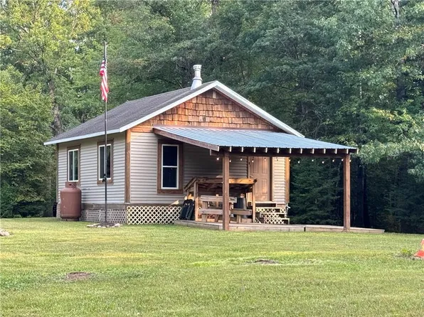 W8330 Carlton Road, Spooner, WI 54801