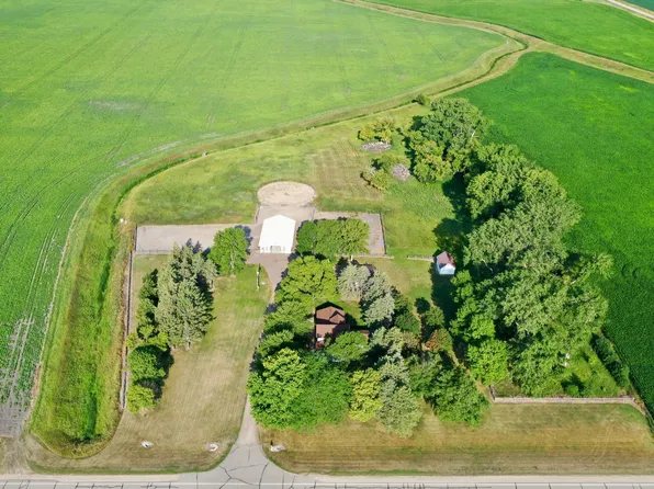 7852 142nd St SW, Raymond, MN 56282