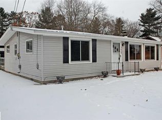 5629 Cedar Lake Rd, Oscoda, MI 48750