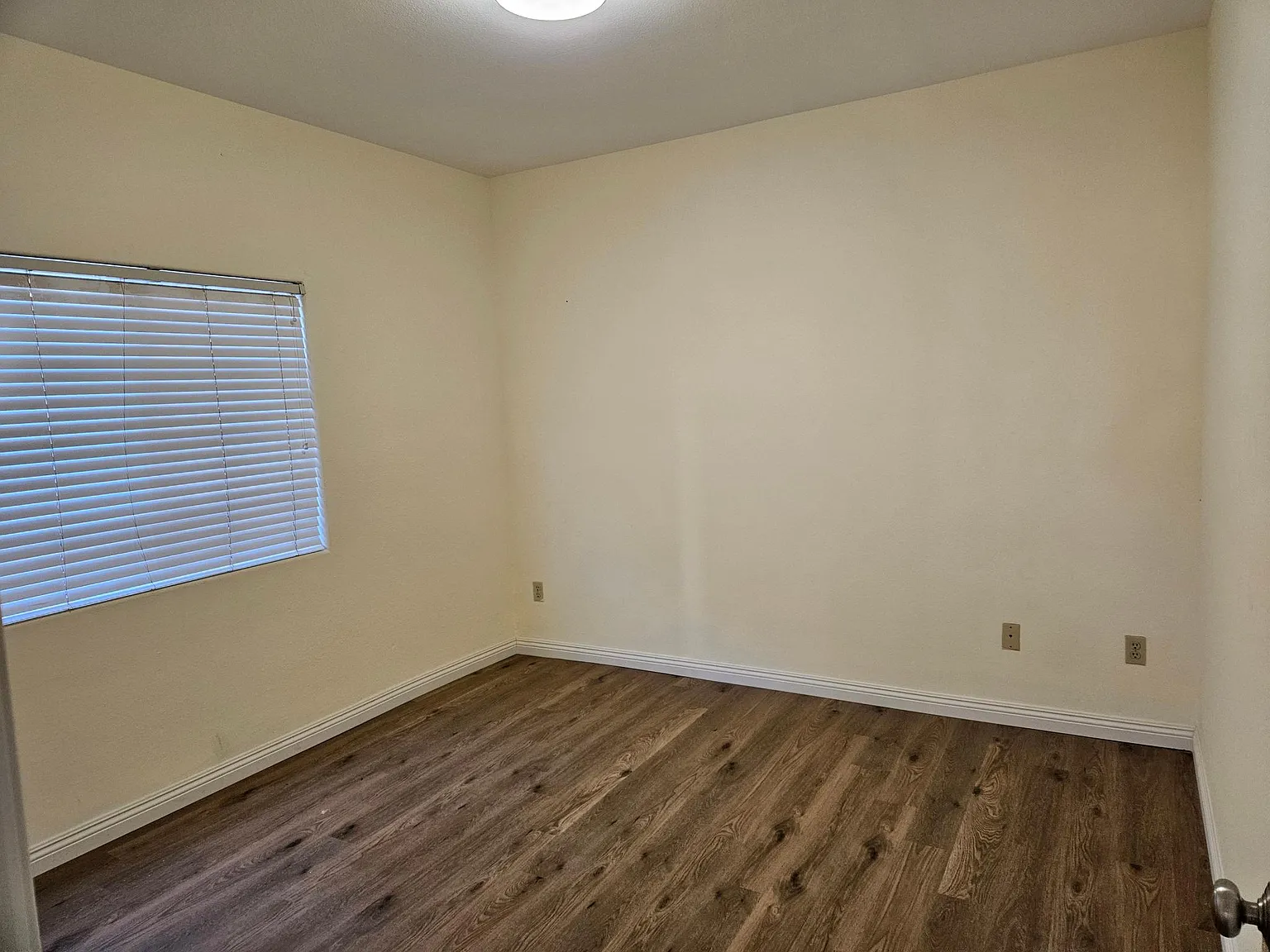 404 La France Ave — Photo 4