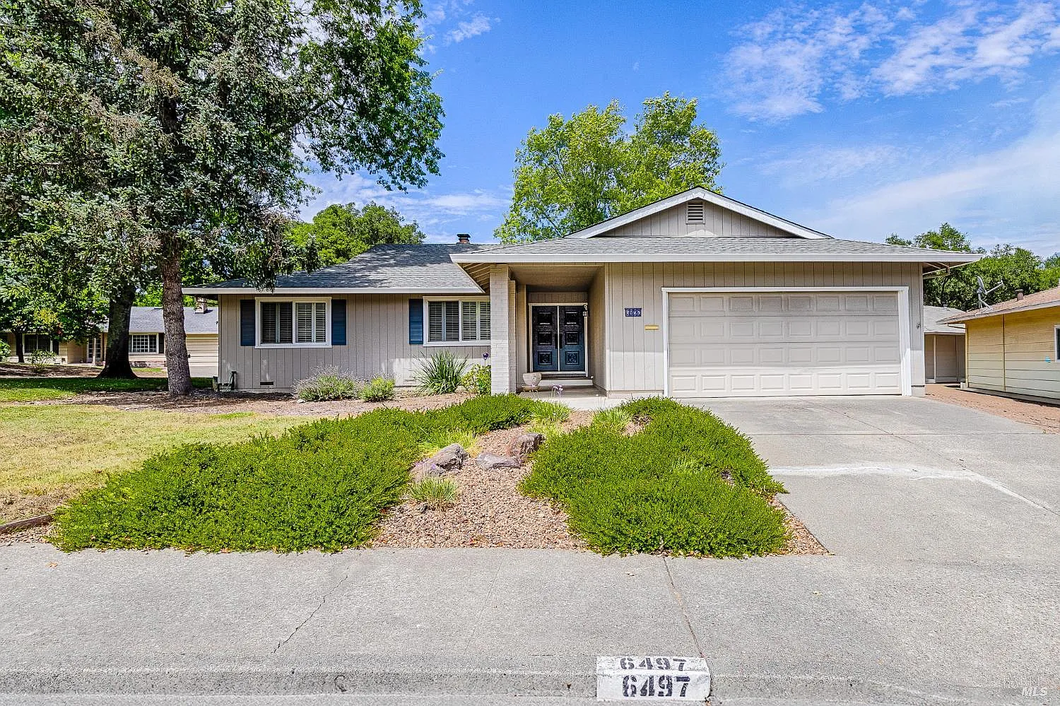 6497 Meadowridge Drive - Photo 1