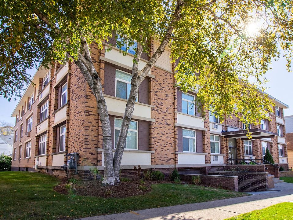 1st image of 2332 N Oakland Ave #101