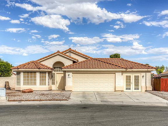 3rd image of 5044 Vista Montana Way