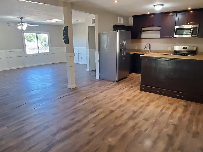 575 W Camino Yucca — Photo 9