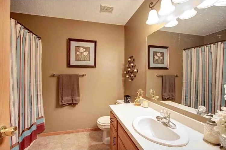 1518 Cottage Dr — Photo 17