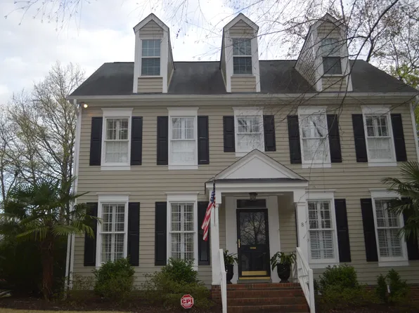 8 Trafalgar Ct, Columbia, SC 29209