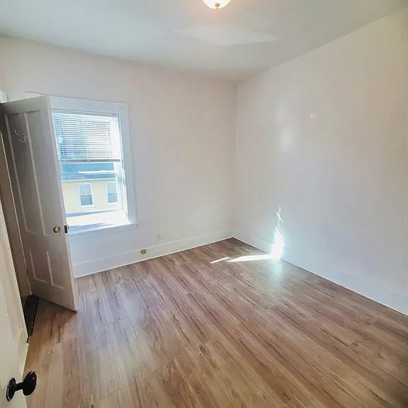 211 Vernon St #3 — Photo 10