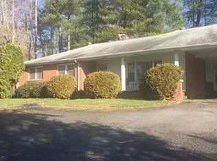 3559 Chimney Rock Rd, Hendersonville, NC 28792