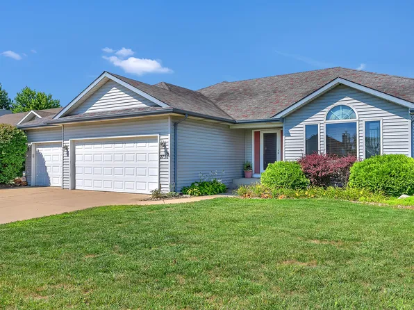 2756 Autumn Dr, Crown Point, IN 46307