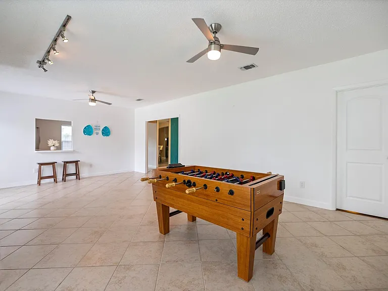818 Plum Tree Ln — Photo 20