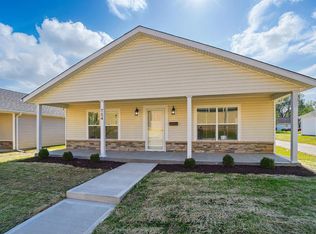 714 Clifton Ave, Springfield, OH 45505