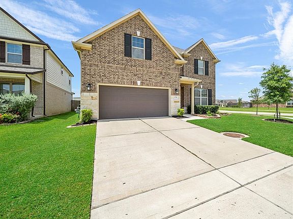 3rd image of 3799 Goldleaf Trail Dr