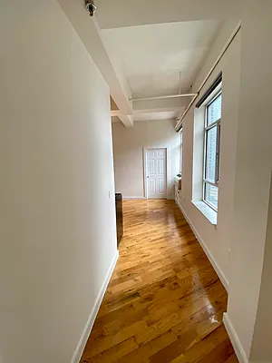 Rented by City Connections Realty | media 2
