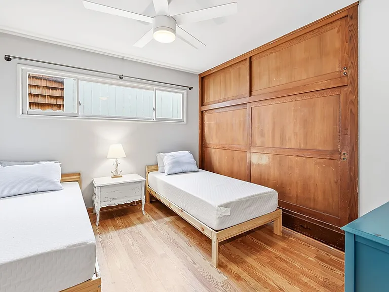 2104 E Ocean Blvd — Photo 17