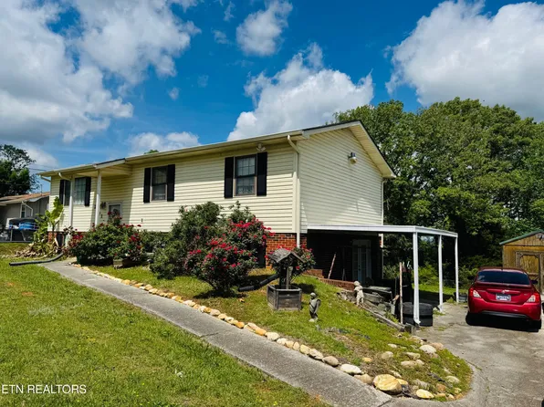 2741 Lisa Cir, Strawberry Plains, TN 37871