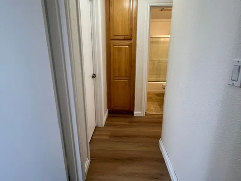 390 N 1st St #9 — Photo 10