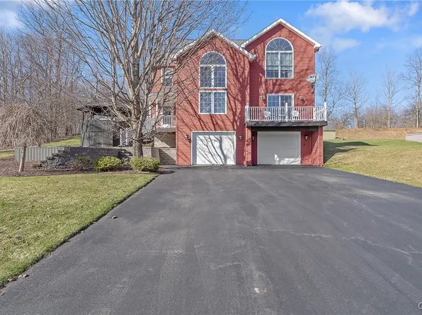 30 Emmons Cir, Camden, NY 13316