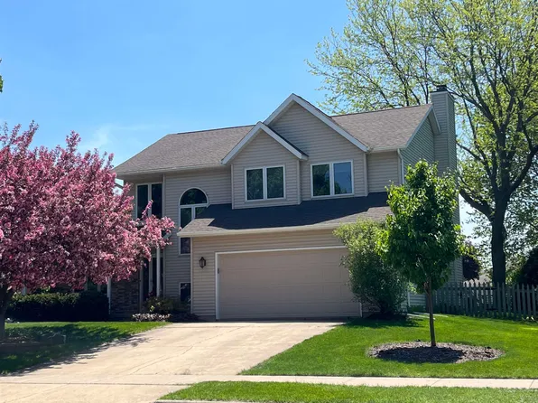 7521 Sawmill Rd, Madison, WI 53717