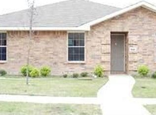 1926 Tulia St, Lancaster, TX 75146