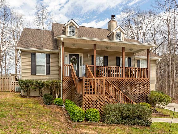 5th image of 299 Country Ln