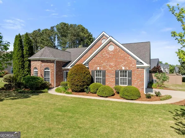 1718 Sapling Ct, Lawrenceville, GA 30043