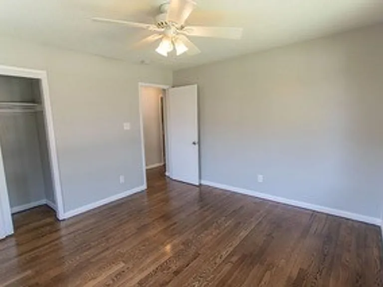 3009 N Vermont Ave — Photo 5