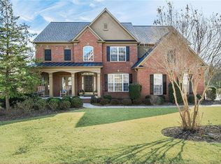 5223 Enniskillen Ct, Suwanee, GA 30024