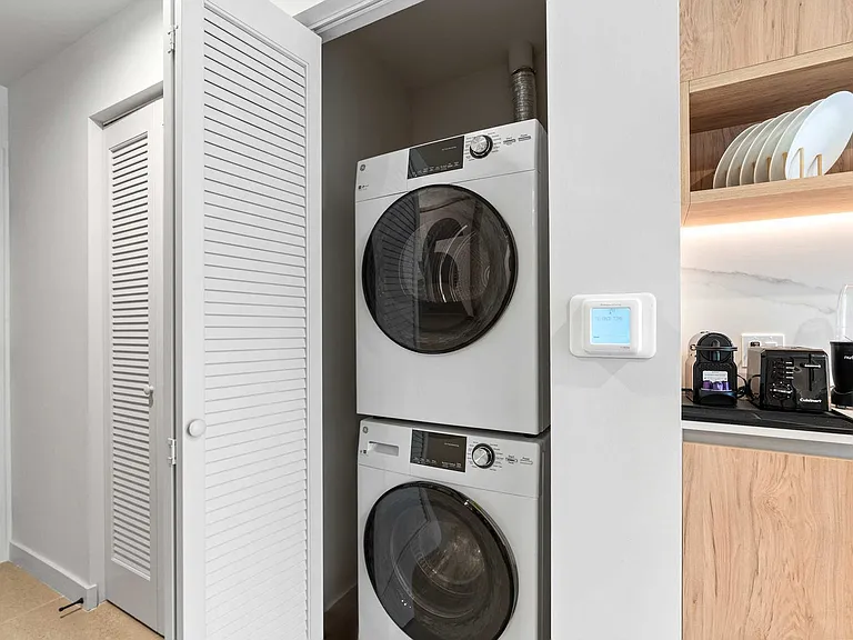 Washer/Dryer