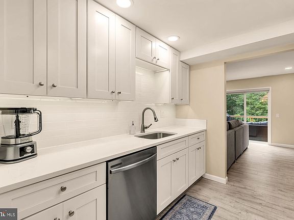 4th image of 2224 Wheelwright Ct