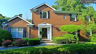 22925 Shelburne Rd photo 1