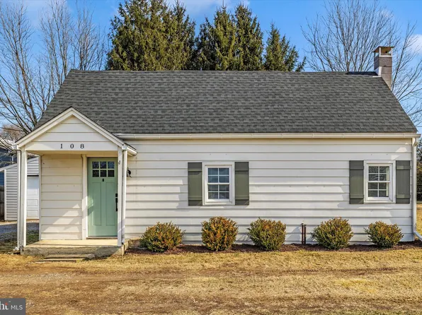 108 Geiser Ave, Waynesboro, PA 17268