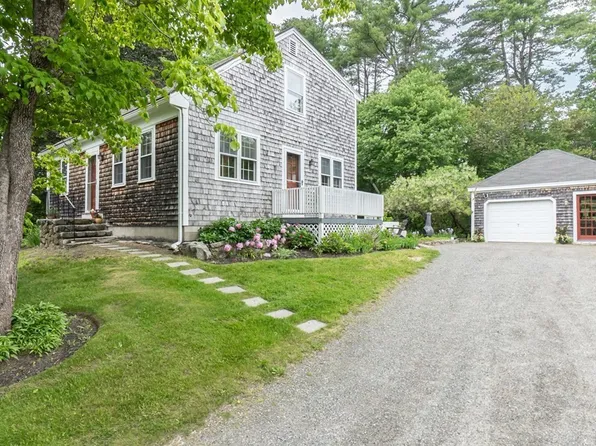 545 Wethersfield St, Rowley, MA 01969