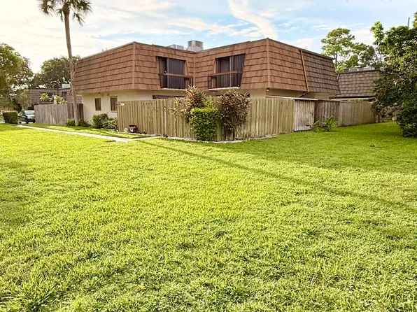 4051 PALM BAY Circle #D, West Palm Beach, FL 33406