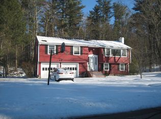 13 Ledgetree Rd, Medfield, MA 02052