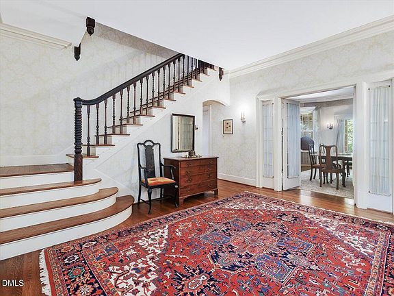 5th image of 216-204 Hawthorne Rd