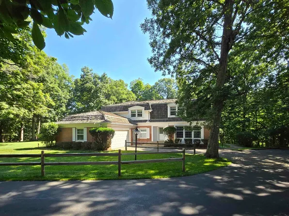 309 W Eagle Nest Rd, Dunlap, IL 61525