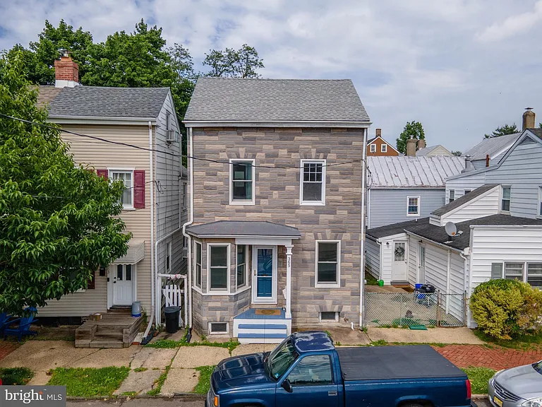 365 Prince St — Photo 29
