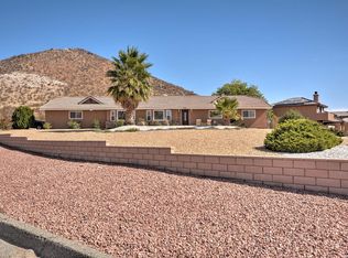 16553 Quantico Rd, Apple Valley, CA 92307